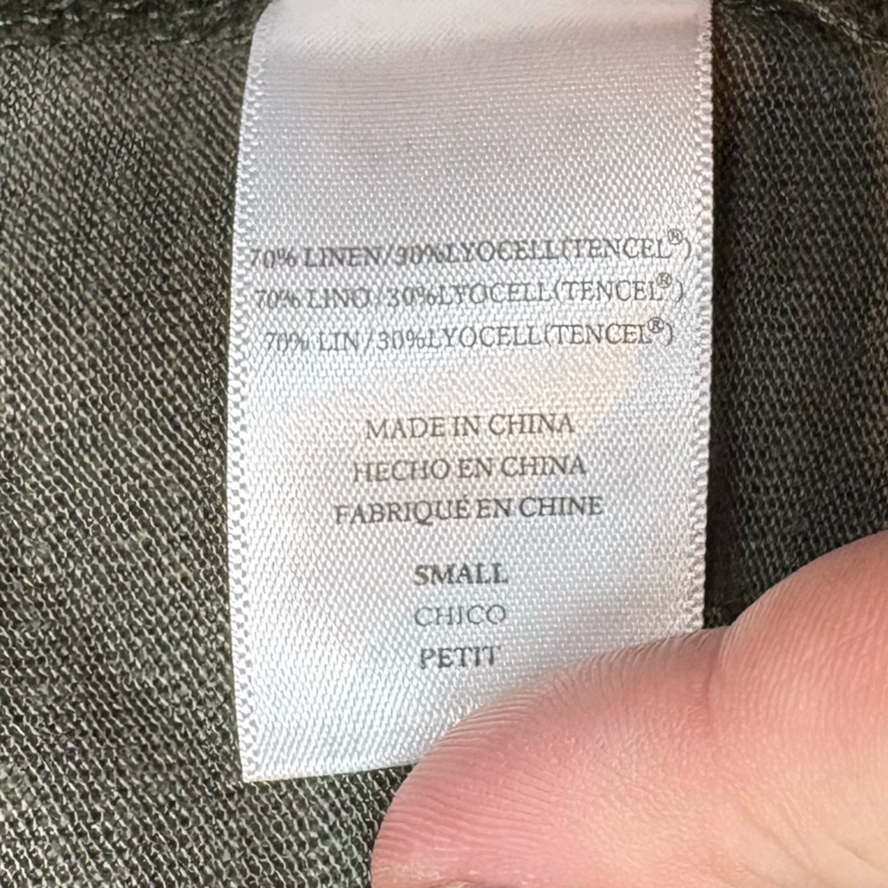 Rails Button Up Top - Picture 6 of 7